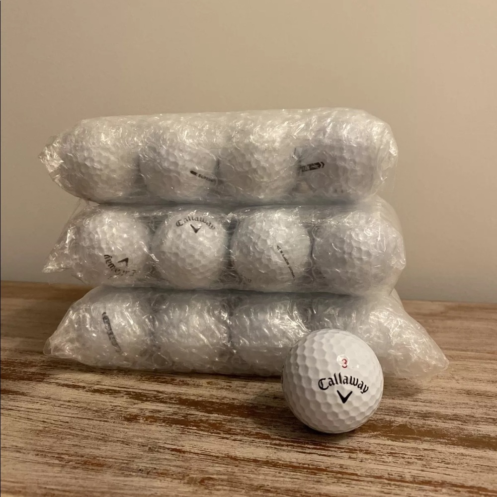 36 MIXED CALLAWAY GOLF BALLS